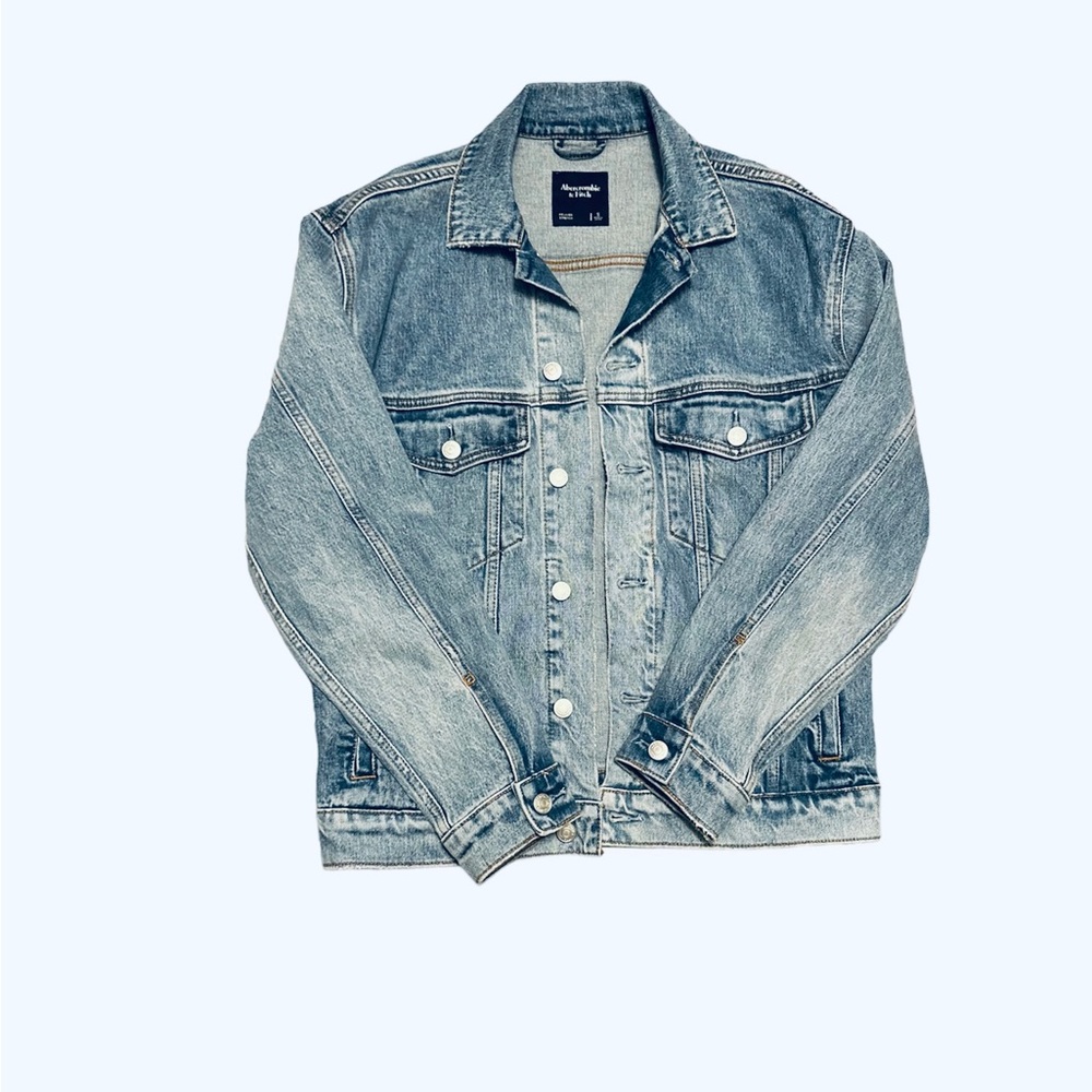 Abercrobie Jean jacket (NWOT)